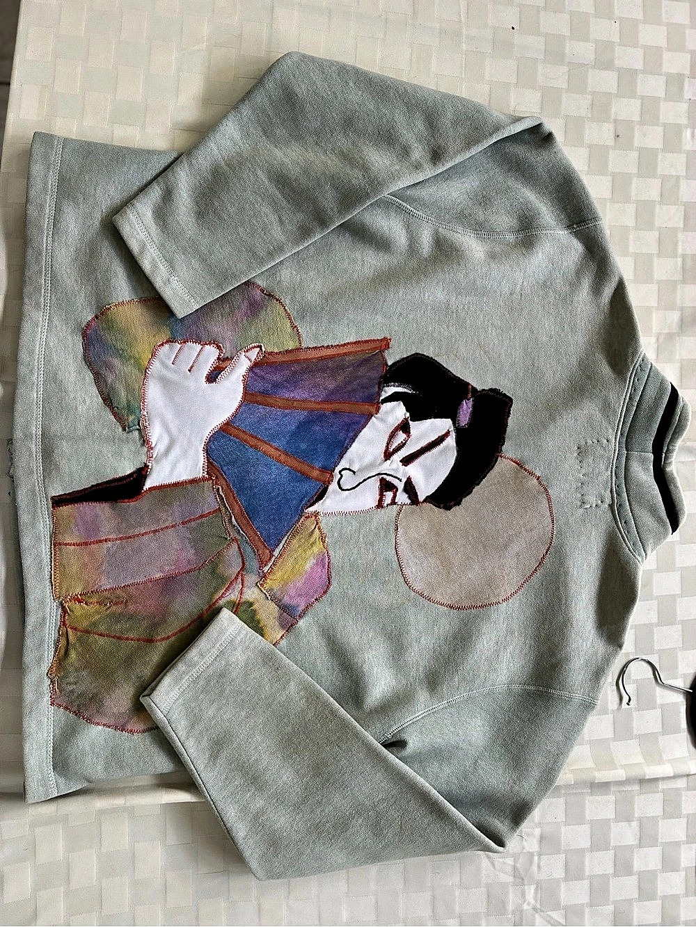 Vintage Hari Geisha Embroidered Zip Hoodie in sage Green